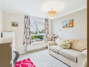 Bedroom- click for photo gallery